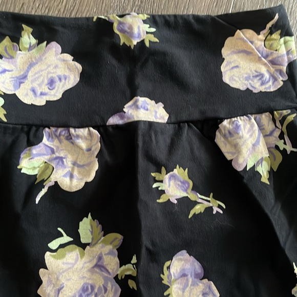 TALULA skirt - Picture 2 of 3